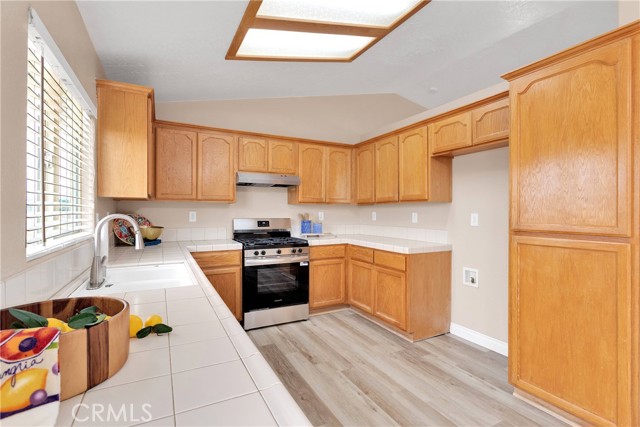 Detail Gallery Image 6 of 38 For 11389 Jacaranda Ave, Hesperia,  CA 92345 - 3 Beds | 2 Baths