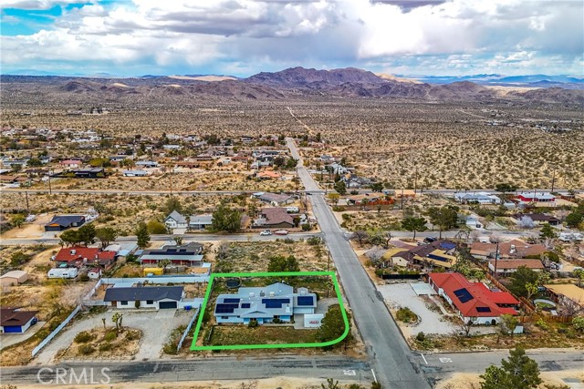 Detail Gallery Image 31 of 33 For 60484 Latham Trl, Joshua Tree,  CA 92252 - 4 Beds | 3 Baths