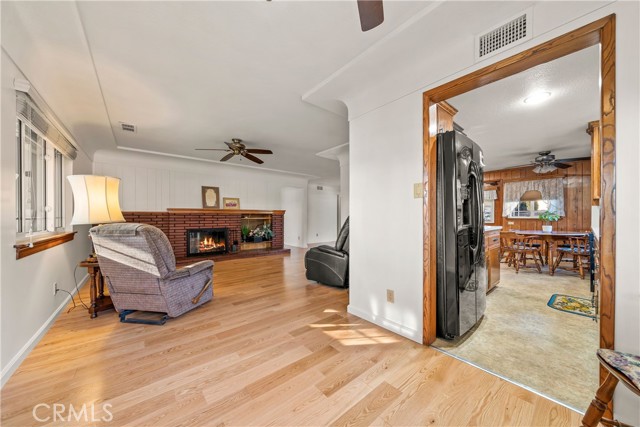 Detail Gallery Image 15 of 55 For 6107 Faculty, Lakewood,  CA 90712 - 5 Beds | 3/1 Baths