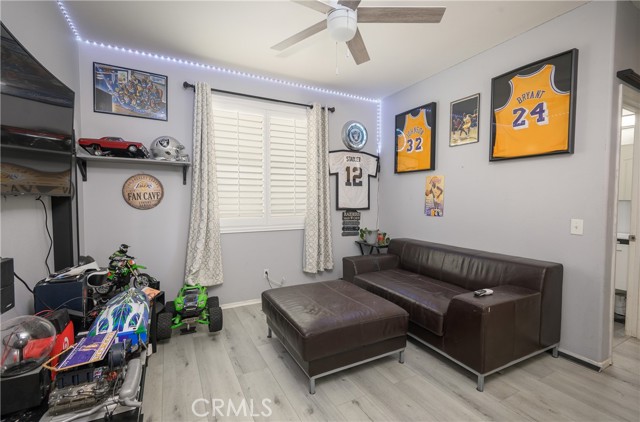 Detail Gallery Image 11 of 25 For 23272 Alta Oaks Dr, Wildomar,  CA 92595 - 5 Beds | 3/1 Baths