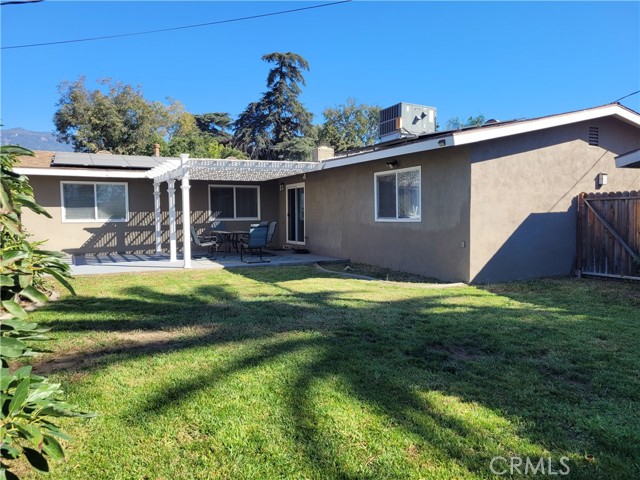 Detail Gallery Image 23 of 26 For 13063 Los Cedros Ave, Rancho Cucamonga,  CA 91739 - 4 Beds | 2/1 Baths