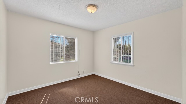 Detail Gallery Image 20 of 44 For 200 E Century Bld, Los Angeles,  CA 90003 - 2 Beds | 1 Baths