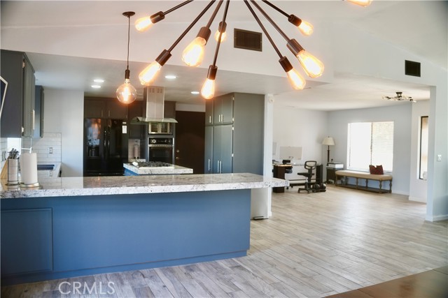 Image 14 of 31 For 14380 Moonridge Drive