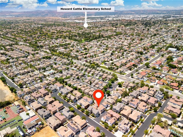 13016 Waterlily Way, Chino CA: https://media.crmls.org/medias/3257fcea-ba8a-4b3e-b2cf-074e1c3c1e9f.jpg
