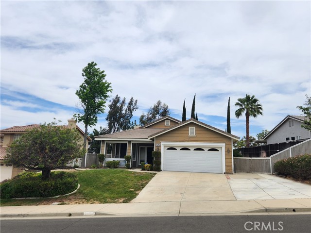 27547 Bunkerhill Drive, Corona CA: https://media.crmls.org/medias/3258fa71-9bc8-4b5c-98cc-255eec0a4eef.jpg