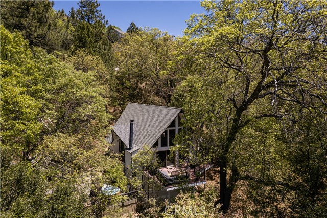 Detail Gallery Image 24 of 25 For 27663 North Bay Rd, Lake Arrowhead,  CA 92352 - 4 Beds | 3 Baths