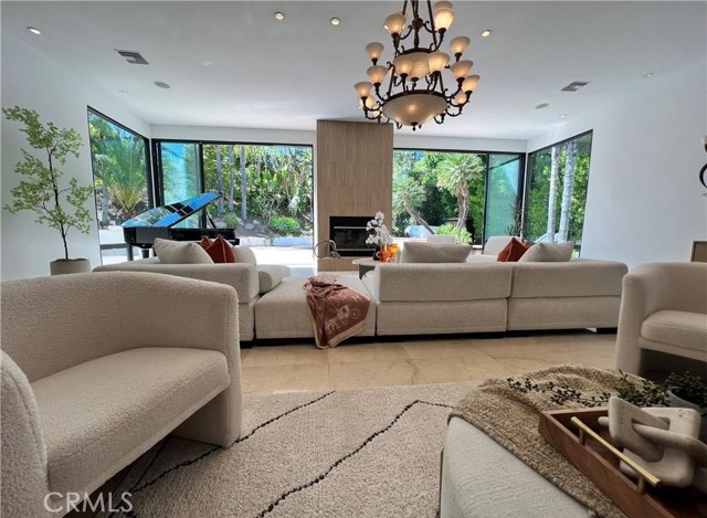 16815 Bajio Road, Encino CA: https://media.crmls.org/medias/32597eaf-e887-49e8-98bf-28bdc5faf5ad.jpg