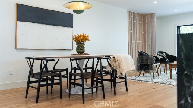 Detail Gallery Image 19 of 68 For 11911 Hartsook, Valley Village,  CA 91607 - 5 Beds | 4 Baths