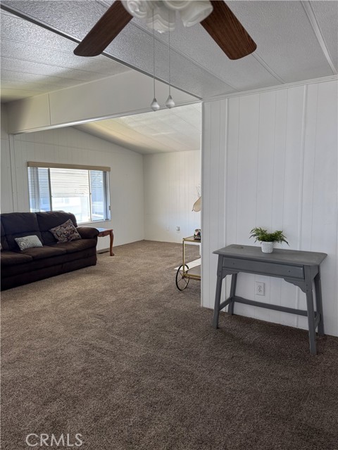 12700 2nd Street, Yucaipa CA: https://media.crmls.org/medias/325bfd67-fa36-4ff3-b848-02a8f3cca1b0.jpg