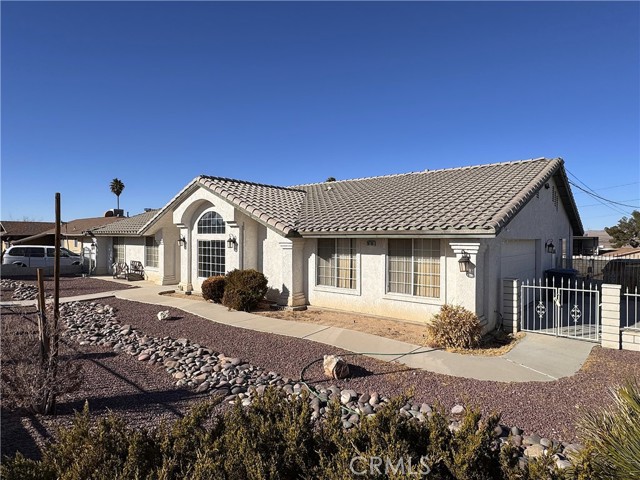 Detail Gallery Image 1 of 32 For 28180 Cochise Ave, Barstow,  CA 92311 - 3 Beds | 2 Baths