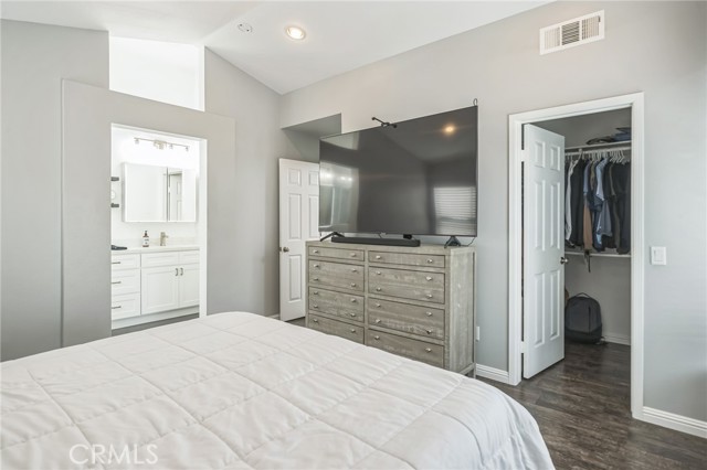 32 Carriage Drive, Lake Forest CA: https://media.crmls.org/medias/325c5f83-24a6-4390-a83e-f7977a374397.jpg