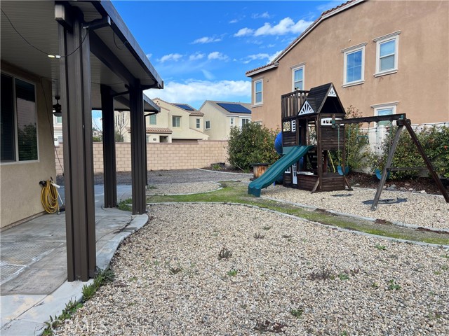 Detail Gallery Image 38 of 57 For 24464 Periwinkle, Lake Elsinore,  CA 92532 - 5 Beds | 3 Baths