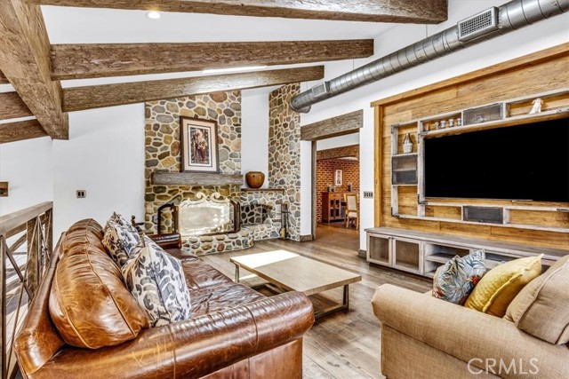 Image 36 of 72 For 27151 Mission Hills Drive