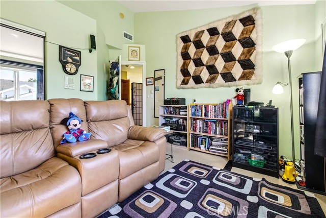 Detail Gallery Image 22 of 29 For 2313 Nelson a,  Redondo Beach,  CA 90278 - 4 Beds | 3/1 Baths