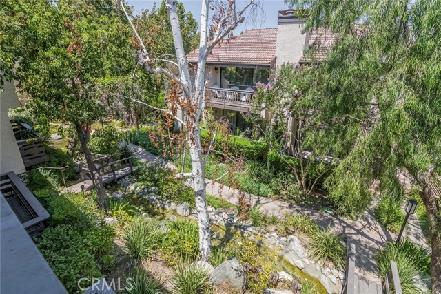 5711 Owensmouth Avenue, Woodland Hills CA: https://media.crmls.org/medias/325e64e1-ea57-439d-bf19-b099db3c0834.jpg