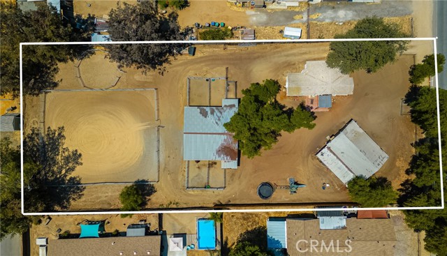 1014 7th Street, Norco CA: https://media.crmls.org/medias/325f2f0d-ffbc-40f3-a8d7-ffa4dc6592db.jpg