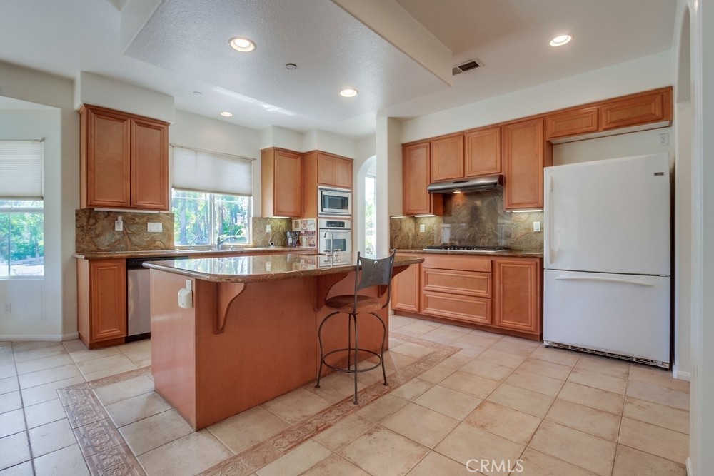 MLS #OC25182167 img 14