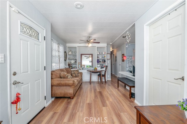Detail Gallery Image 10 of 30 For 1001 W Lambert Rd #324, La Habra,  CA 90631 - 3 Beds | 2 Baths