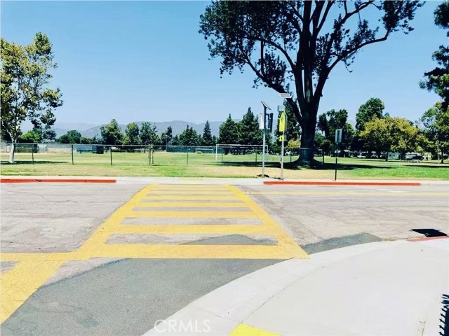 2302 8th Street, La Verne CA: https://media.crmls.org/medias/32630eef-3a72-4719-963e-4140fc35ebc7.jpg