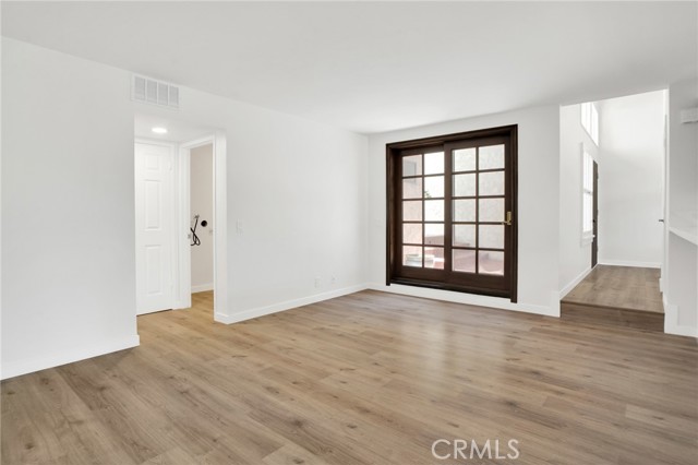 23310 Park Sorrento, Calabasas CA: https://media.crmls.org/medias/3263feae-60c1-4eab-ad7d-37739125eed3.jpg