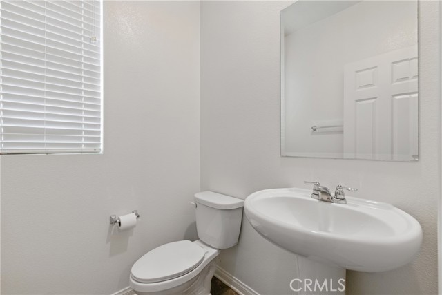 24583 Acadia Drive, Corona CA: https://media.crmls.org/medias/32642343-70be-4c0f-85e1-03b398f9fb8d.jpg