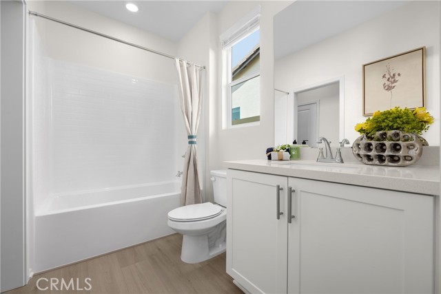 Detail Gallery Image 15 of 17 For 27714 Diamond View, Menifee,  CA 92585 - 5 Beds | 3 Baths