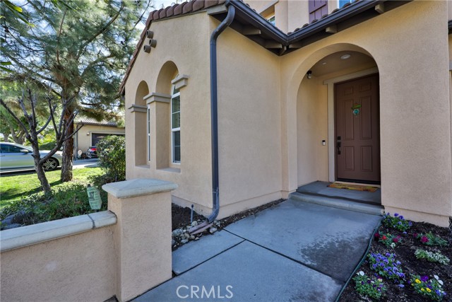 Detail Gallery Image 2 of 36 For 1230 Cantania Dr, Redlands,  CA 92374 - 4 Beds | 2/1 Baths