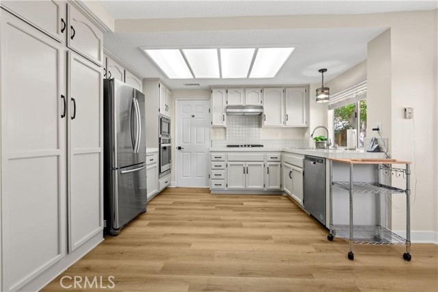 Detail Gallery Image 7 of 23 For 8019 E Elderwood Ave, Orange,  CA 92869 - 3 Beds | 2/1 Baths