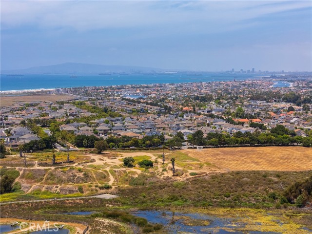 Detail Gallery Image 42 of 42 For 17482 Bellport Cir, Huntington Beach,  CA 92649 - 4 Beds | 2 Baths