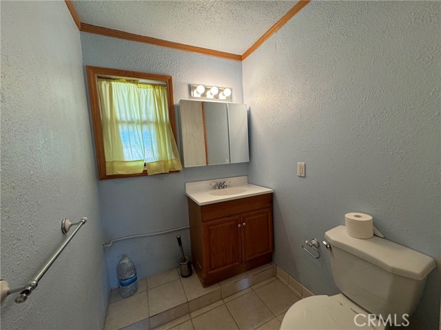 Detail Gallery Image 12 of 28 For 21620 Adler Dr, California City,  CA 93505 - 3 Beds | 2/1 Baths