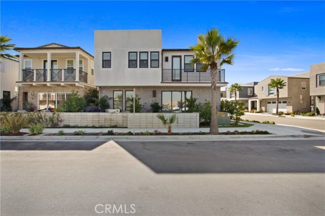 208 Ocean Place, Seal Beach CA: https://media.crmls.org/medias/3268915b-f424-4ddf-9668-d48cdef8f02c.jpg