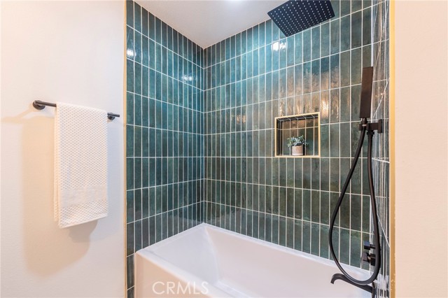Detail Gallery Image 23 of 29 For 9538 Robin Ave, Fountain Valley,  CA 92708 - 4 Beds | 2 Baths