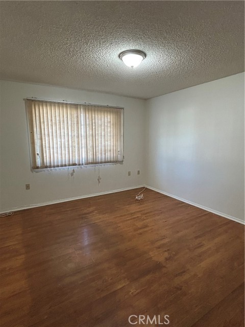 25915 Warwick Road, Menifee CA: https://media.crmls.org/medias/326999c3-72c4-428e-abaf-add80a2ec3cc.jpg