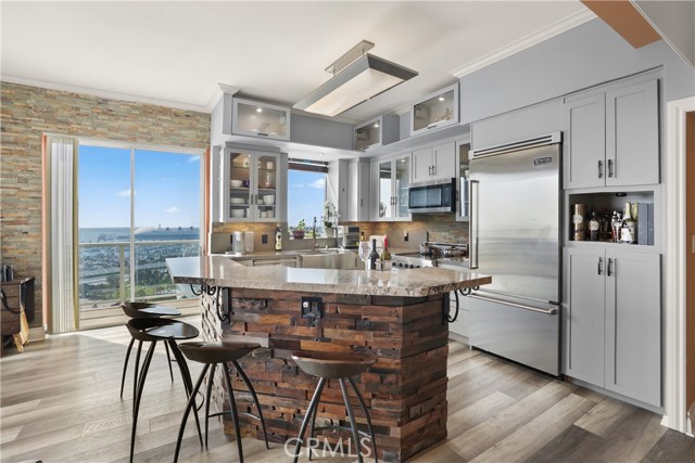 Detail Gallery Image 14 of 33 For 488 E Ocean #P2,  Long Beach,  CA 90802 - 1 Beds | 2 Baths