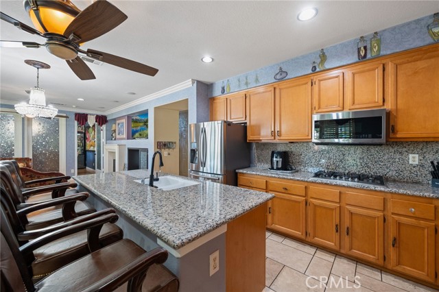 Detail Gallery Image 17 of 55 For 12639 Thoroughbred Ct, Corona,  CA 92880 - 5 Beds | 4 Baths