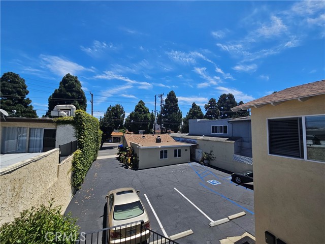 24425 Hawthorne Boulevard, Torrance, California 90505, ,Residential Lease,Sold,Hawthorne,PV24100724