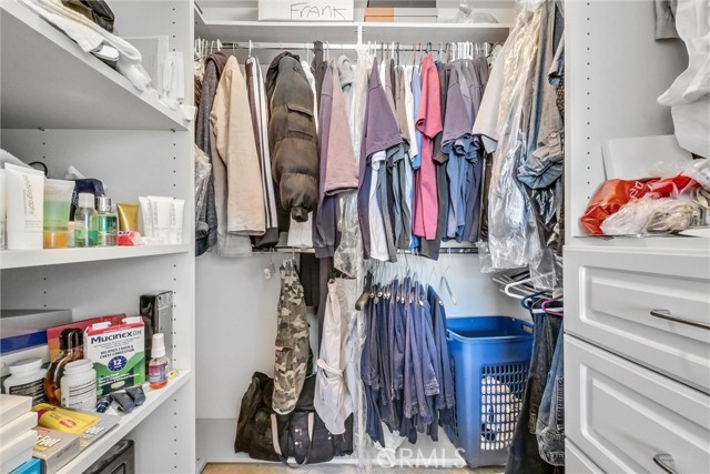 Detail Gallery Image 23 of 39 For 5762 Pine Valley, Fontana,  CA 92336 - 3 Beds | 2/1 Baths