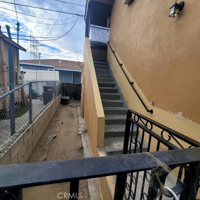 6527 Marlow Avenue, Bell Gardens CA: https://media.crmls.org/medias/326c4883-23d5-43e6-a0a7-70f8d5150589.jpg