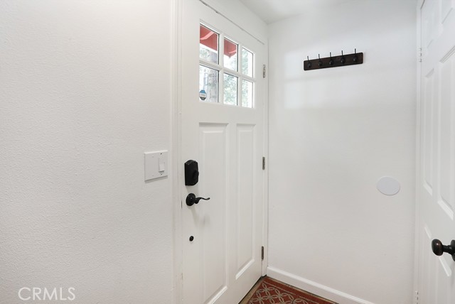 531 W Victoria Court, Lake Arrowhead CA: https://media.crmls.org/medias/326e5cbb-721e-48fb-a696-e01699dbb45c.jpg