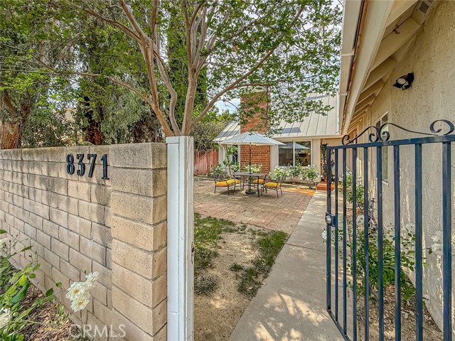 Detail Gallery Image 4 of 45 For 8371 Capistrano Ave, West Hills,  CA 91304 - 5 Beds | 3 Baths