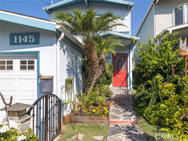 1145 1st Street, Hermosa Beach, California 90254, 3 Bedrooms Bedrooms, ,2 BathroomsBathrooms,Residential,Sold,1st,SB23174061