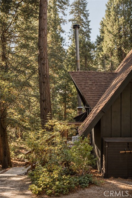 385 Birchwood, Lake Arrowhead, CA 92352