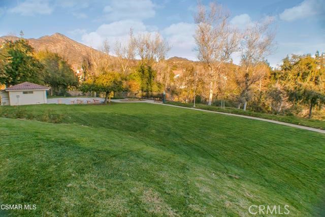 5805 Oak Bend Lane, Oak Park CA: https://media.crmls.org/medias/32710810-3c96-4531-9c7a-901df53976cf.jpg