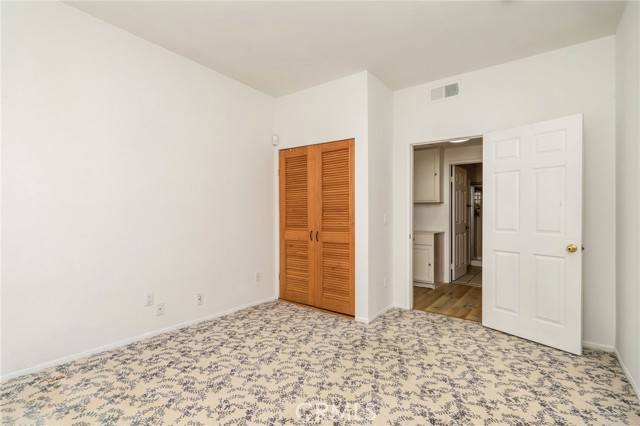 5420 Sylmar Avenue, Sherman Oaks CA: https://media.crmls.org/medias/32715bb0-2194-4c4c-a9ee-a9585ee84db9.jpg
