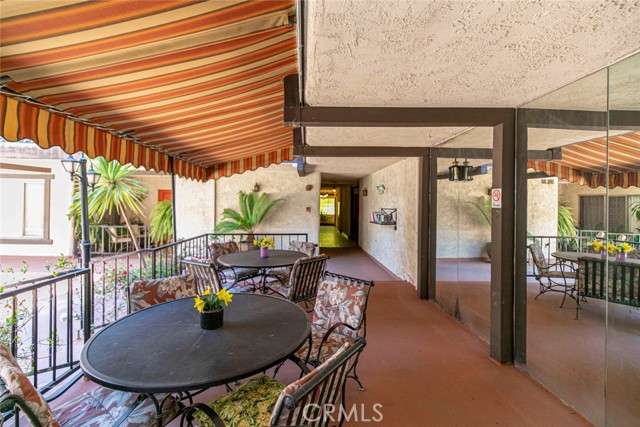 Detail Gallery Image 33 of 38 For 605 N Louise St #106,  Glendale,  CA 91206 - 2 Beds | 2 Baths