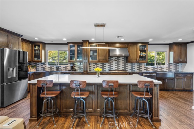 Detail Gallery Image 2 of 34 For 8674 Vine Valley, Sun Valley,  CA 91352 - 3 Beds | 2 Baths