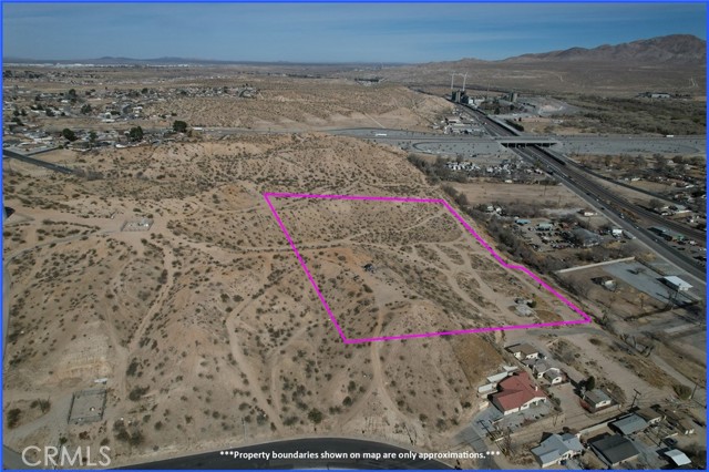 15580 1st Street, Victorville CA: https://media.crmls.org/medias/327256f3-33d0-4f4b-a9d0-43c5ec1119b2.jpg