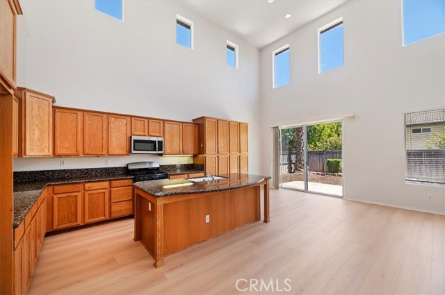 Detail Gallery Image 11 of 41 For 39336 Wentworth St, Murrieta,  CA 92563 - 4 Beds | 2/1 Baths