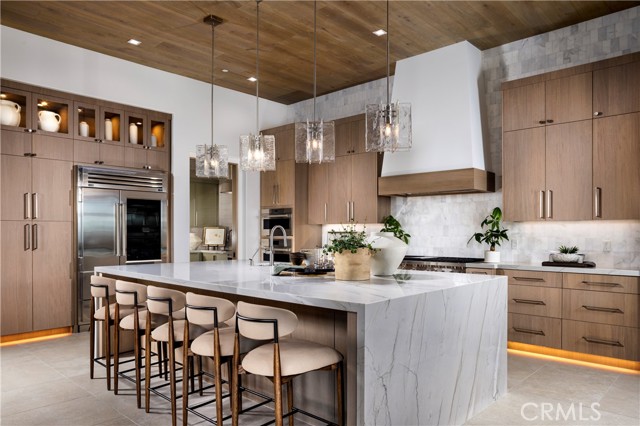 Detail Gallery Image 12 of 20 For 564 Peninsula, Irvine,  CA 92602 - 4 Beds | 4/1 Baths