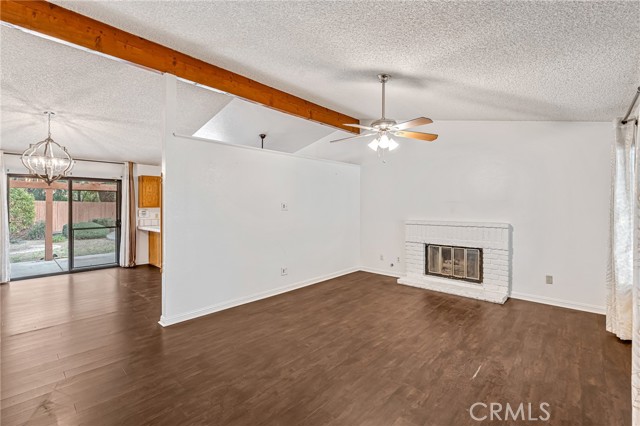 Detail Gallery Image 7 of 30 For 4883 Newport Ln, Riverside,  CA 92504 - 3 Beds | 2 Baths